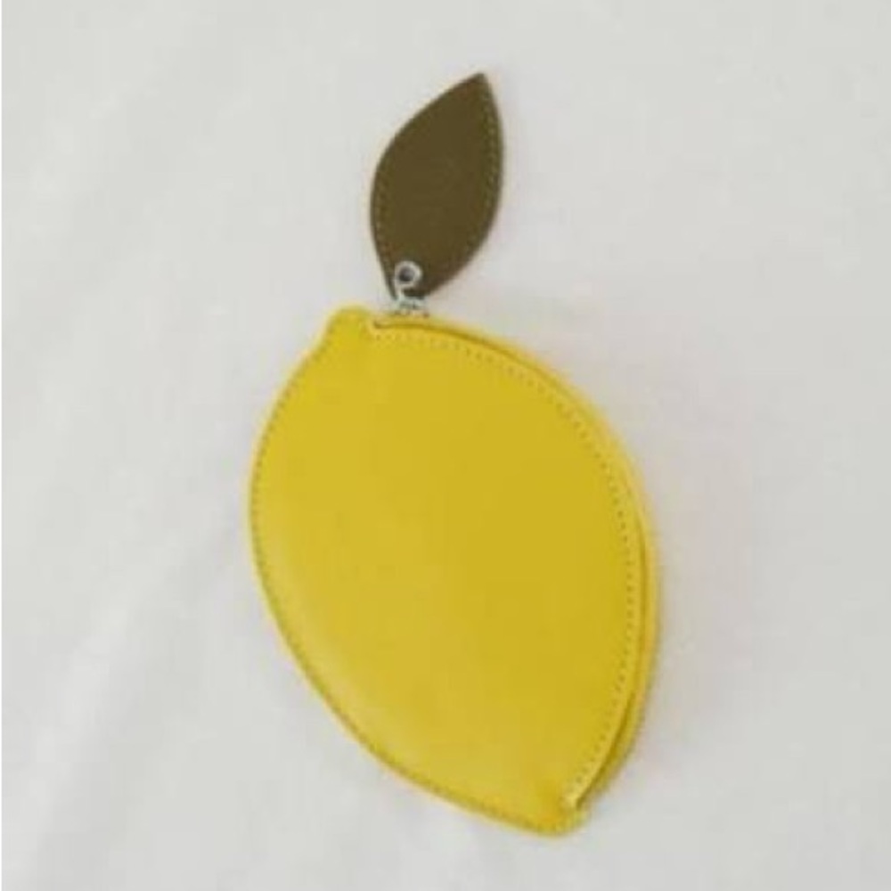 2019 BAGGU Lemon Citron Zip Pouch Purse